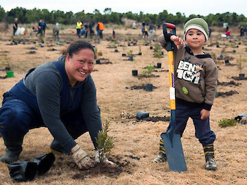 Another one planted - Living Legends Another one planted - Living Legends